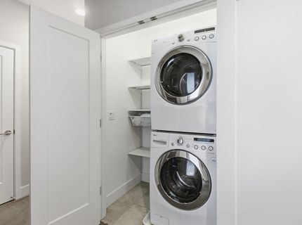 1019 Ice Cream Ln, Sacramento, CA 95814 Photo