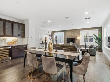1019 Ice Cream Ln, Sacramento, CA 95814 Photo