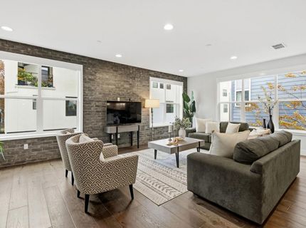 1019 Ice Cream Ln, Sacramento, CA 95814 Photo