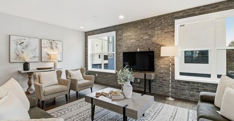 1019 Ice Cream Ln, Sacramento, CA 95814 Photo