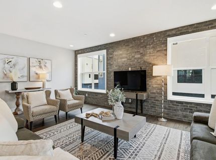 1019 Ice Cream Ln, Sacramento, CA 95814 Photo