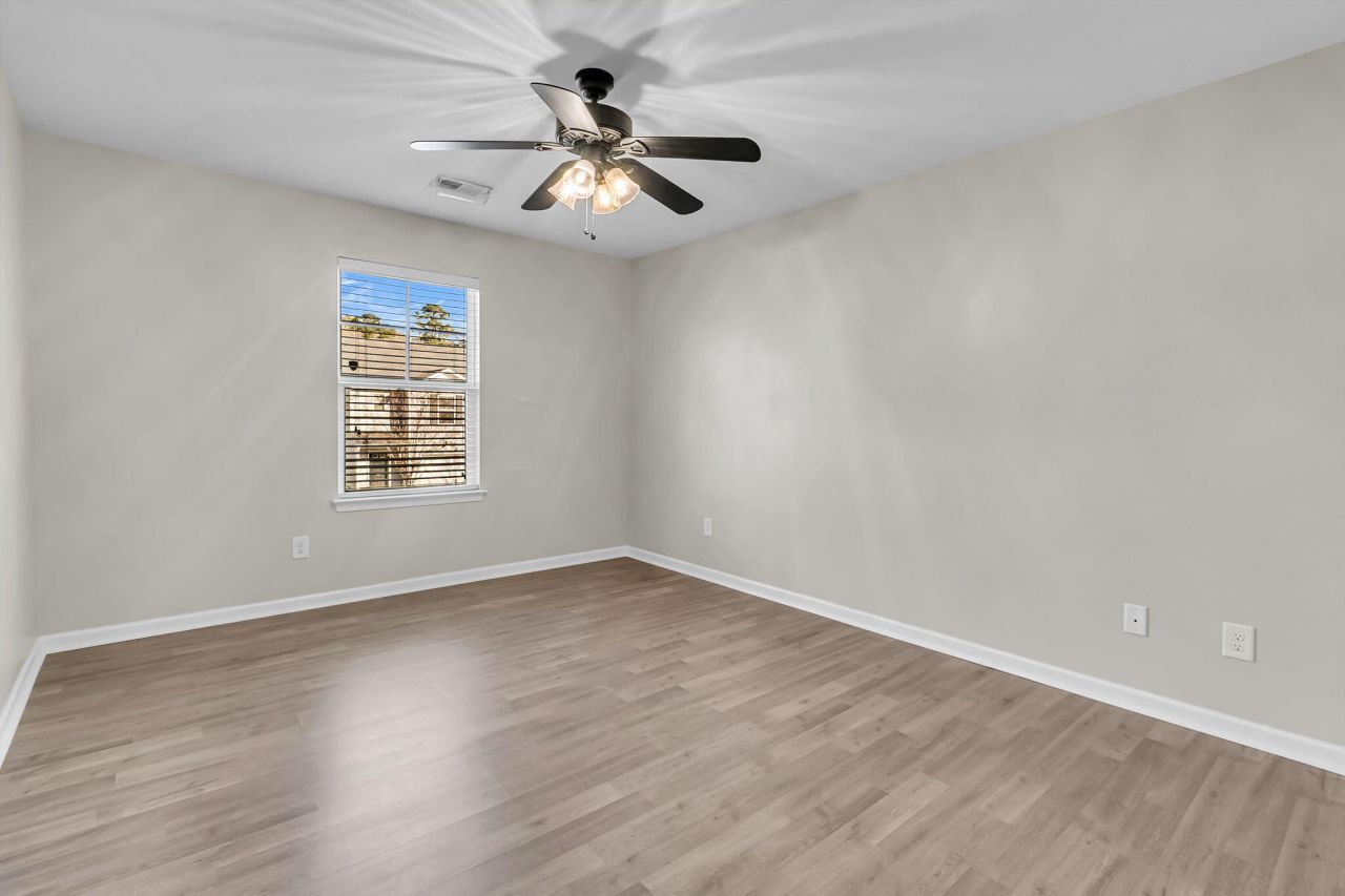 494 Truman Drive Photo 11