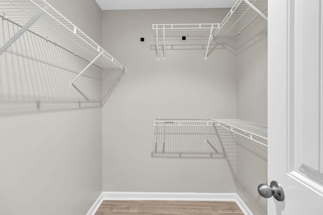 494 Truman Drive Photo 12