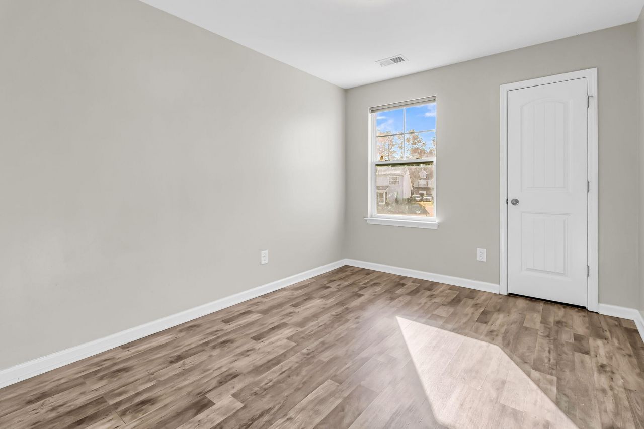 494 Truman Drive Photo 15