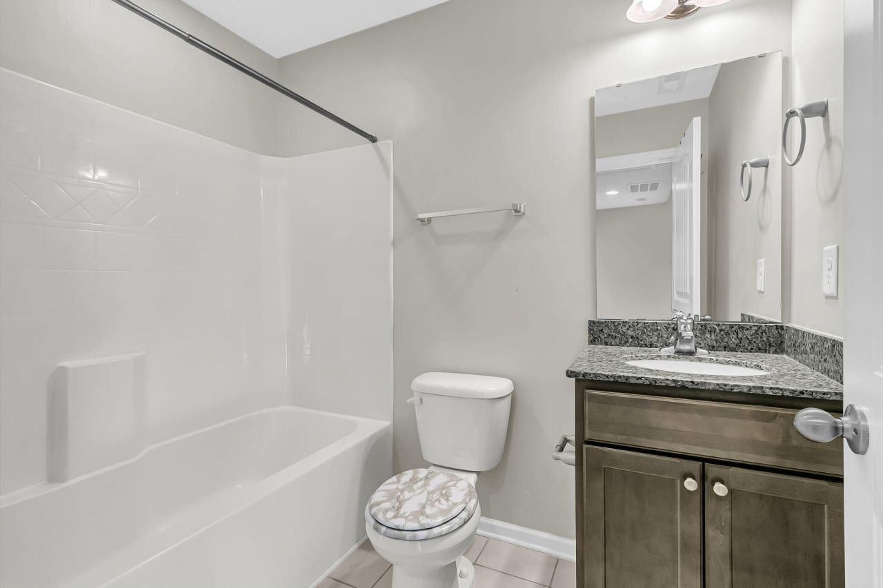 494 Truman Drive Photo 16