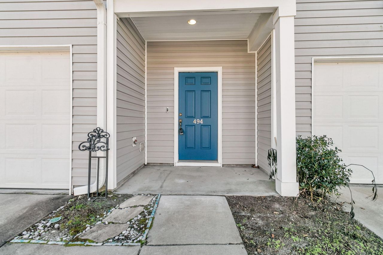 494 Truman Drive Photo 3