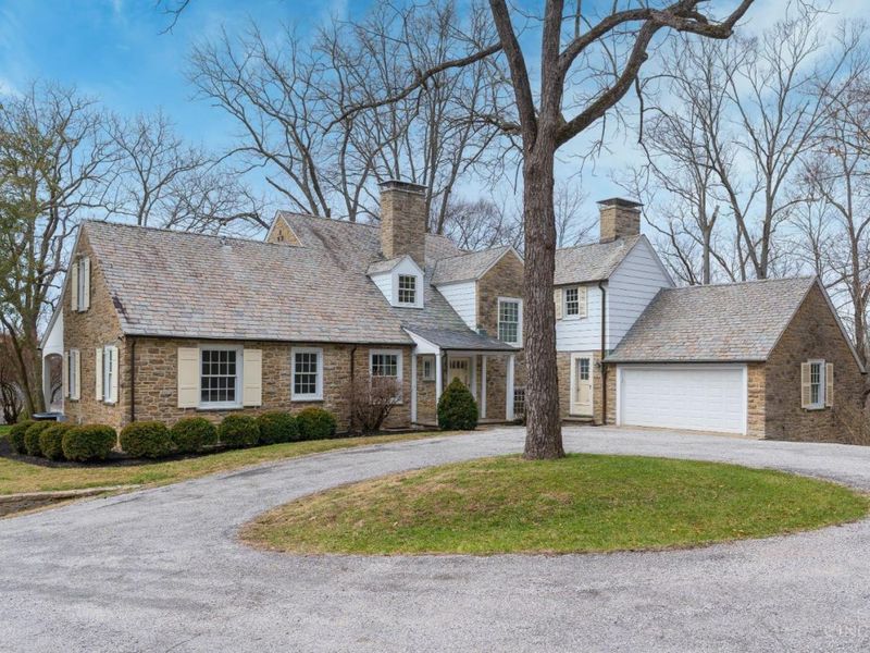 1027 Bethel New Richmond Road, New Richmond, OH 45157 Photo 2