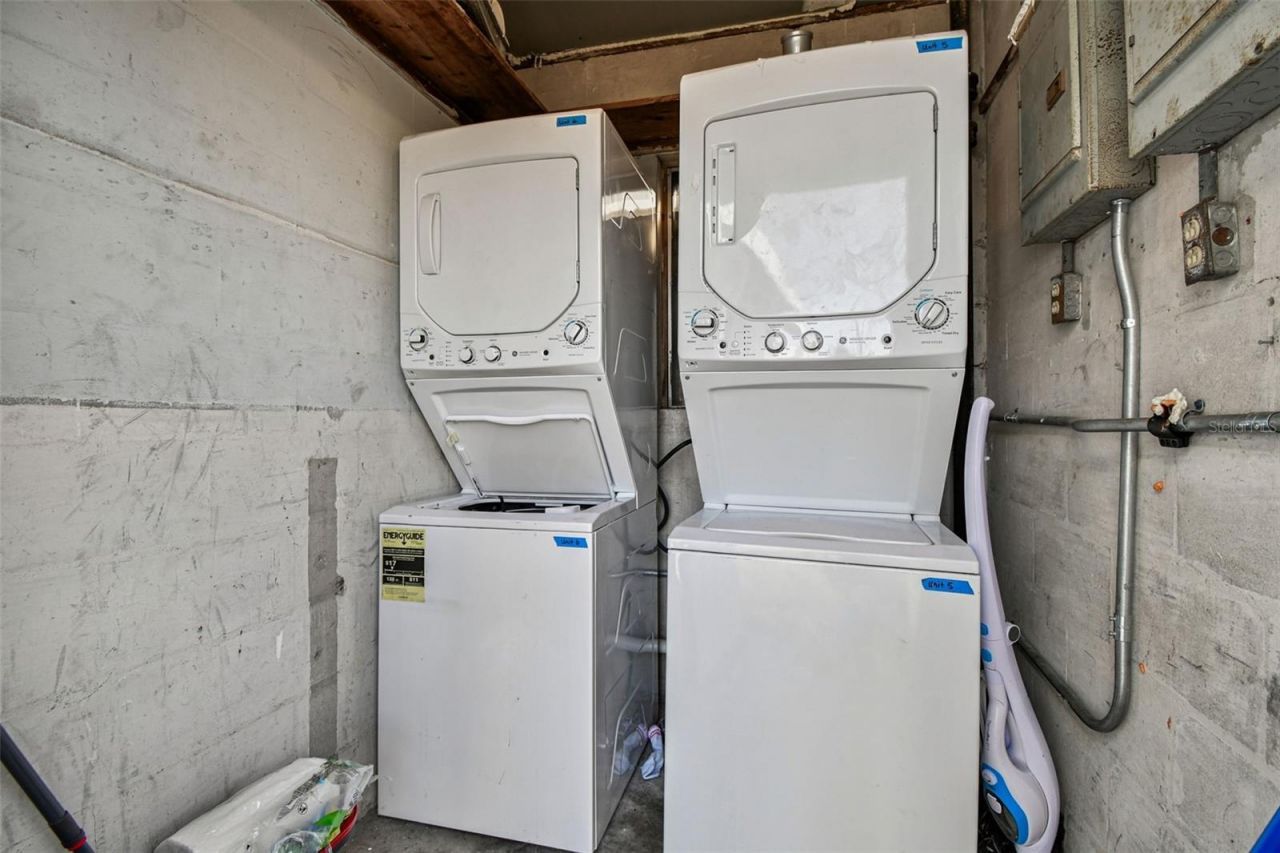 6538 42nd Avenue N, Kenneth City, FL 33709 Photo