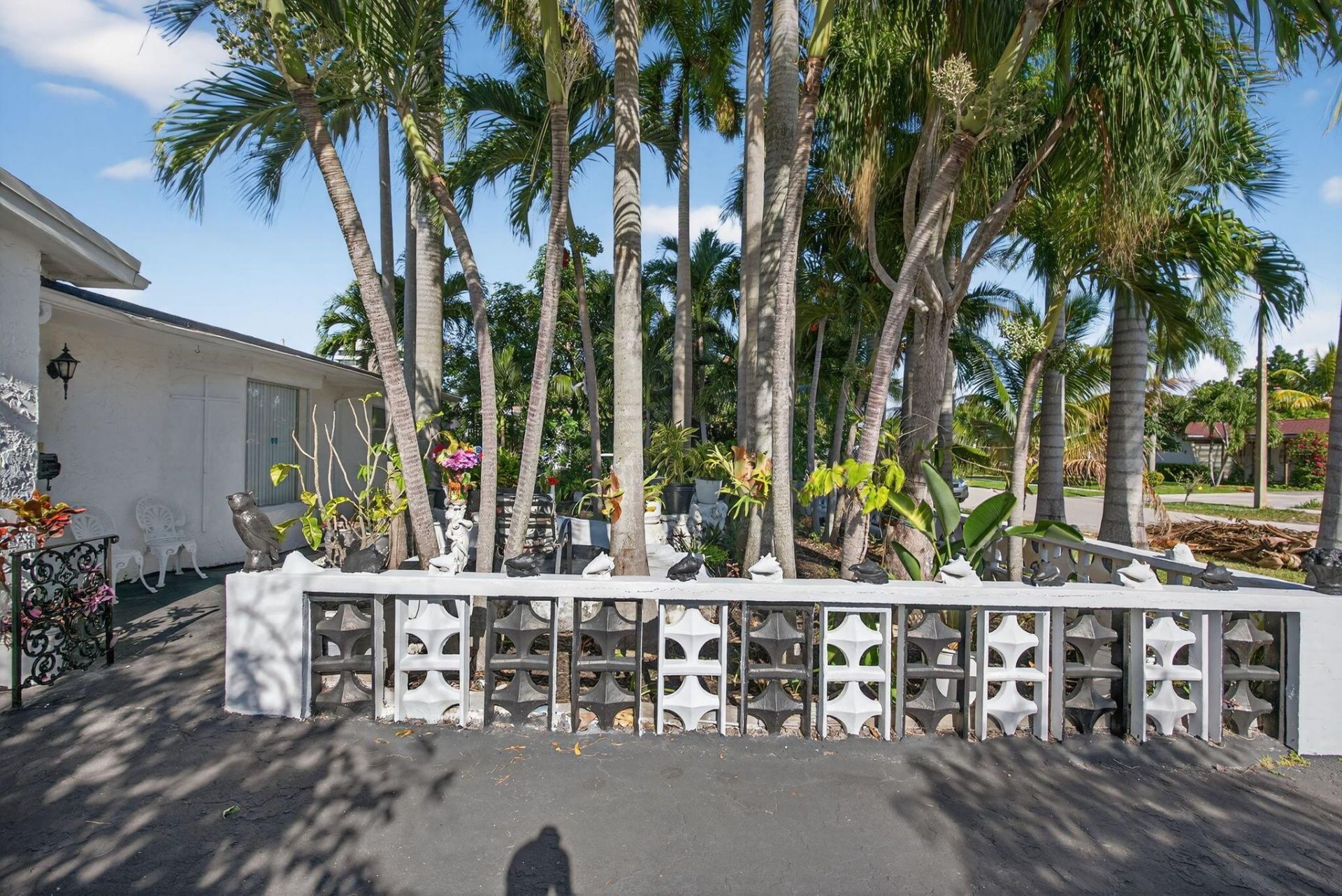 225 S Sequoia Drive, West Palm Beach, FL 33409 Photo