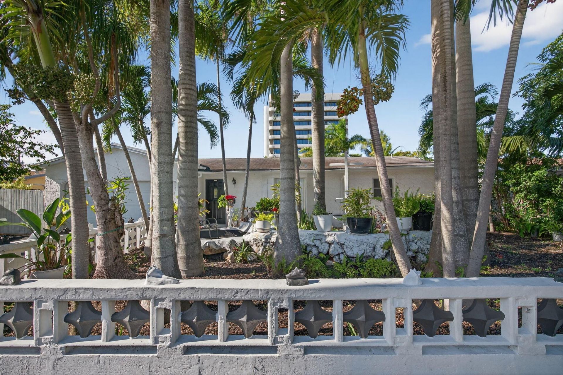 225 S Sequoia Drive, West Palm Beach, FL 33409 Photo