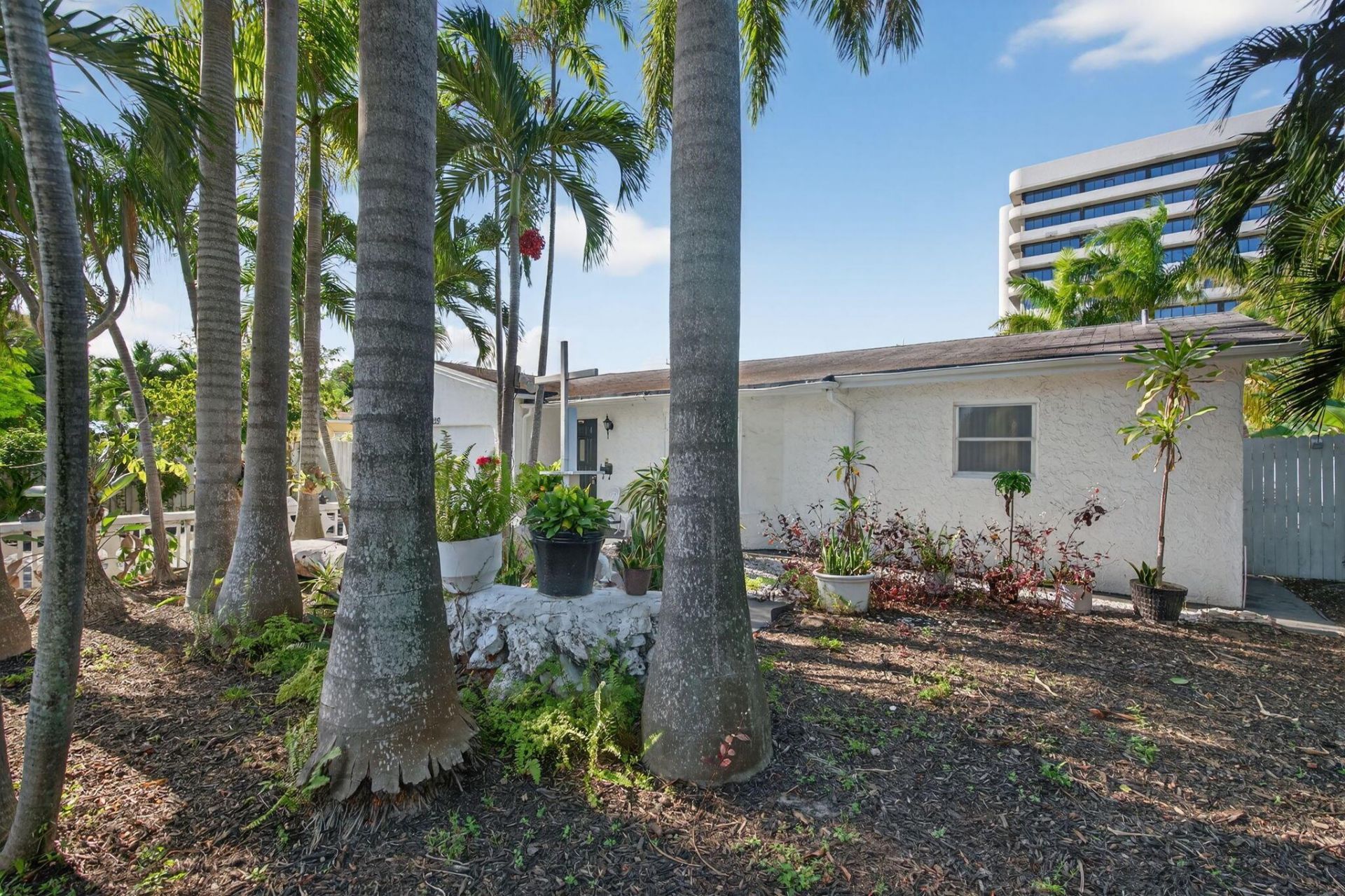 225 S Sequoia Drive, West Palm Beach, FL 33409 Photo