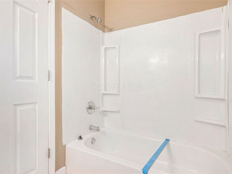 3275 Faycrest Road, Columbus, OH 43232 Photo 13