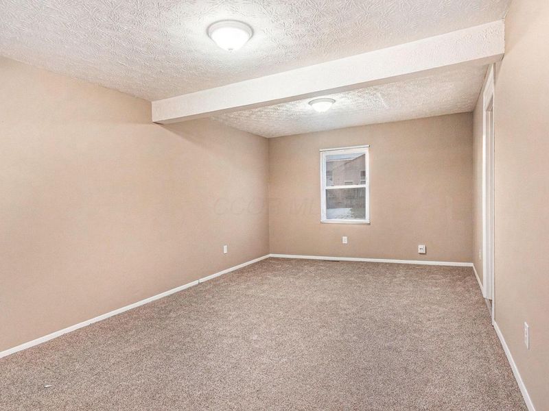 3275 Faycrest Road, Columbus, OH 43232 Photo 4