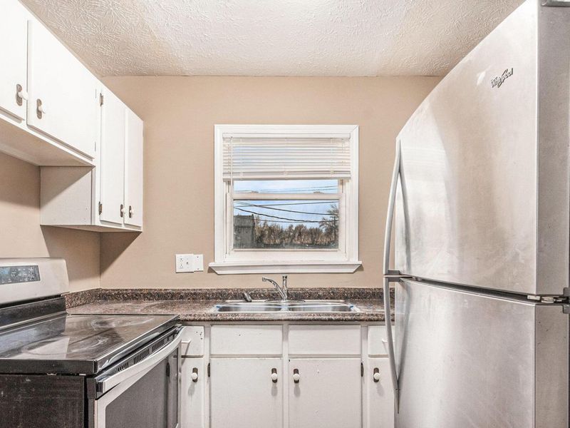 3275 Faycrest Road, Columbus, OH 43232 Photo 6