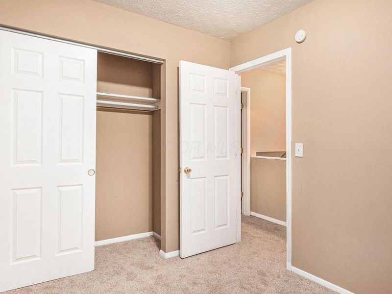 3275 Faycrest Road, Columbus, OH 43232 Photo 9