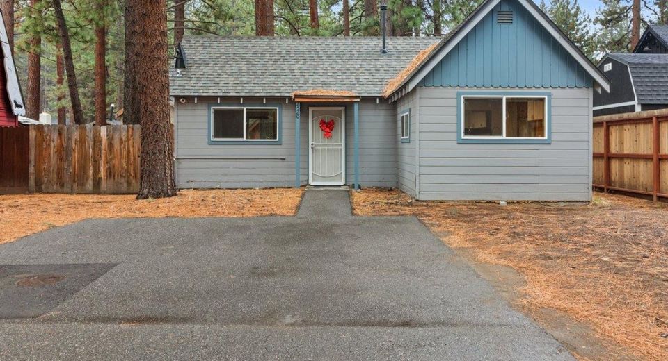 2520 Osborne Avenue, South Lake Tahoe, CA 96150 Photo