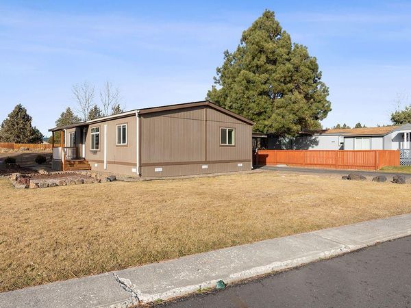 61445 SE 27th, Unit 22, Bend, OR 97702