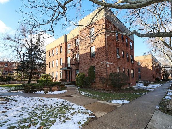 47-22 215 Place, Unit 2C, Bayside, NY 11361