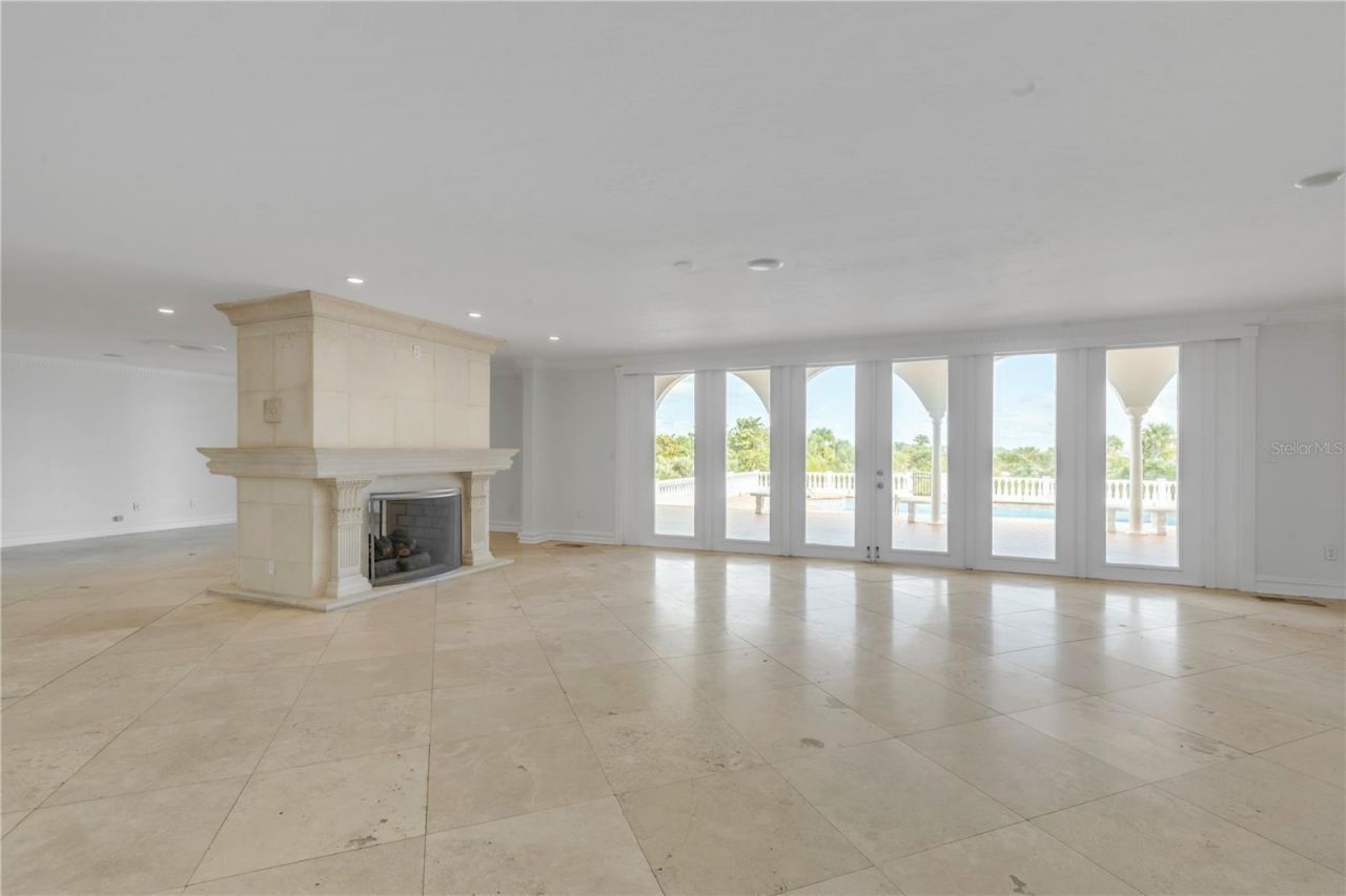 2117 Ocean Drive, New Smyrna Beach, FL 32169 Photo