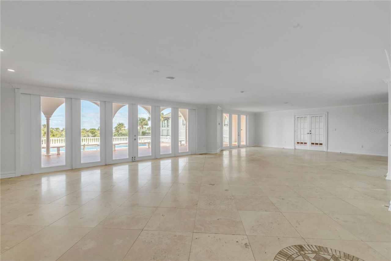 2117 Ocean Drive, New Smyrna Beach, FL 32169 Photo