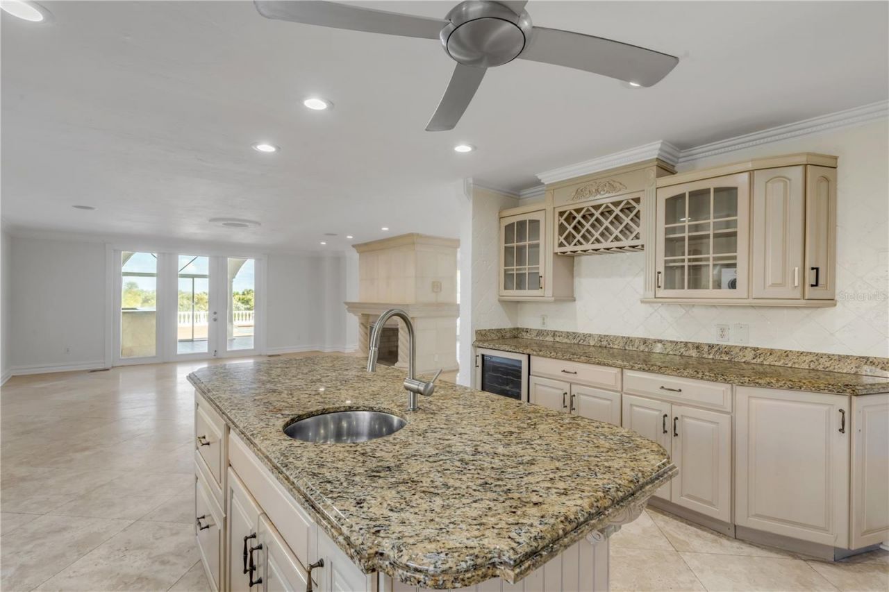 2117 Ocean Drive, New Smyrna Beach, FL 32169 Photo