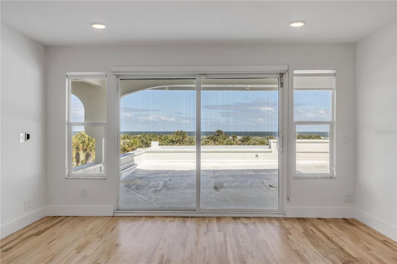 2117 Ocean Drive, New Smyrna Beach, FL 32169 Photo