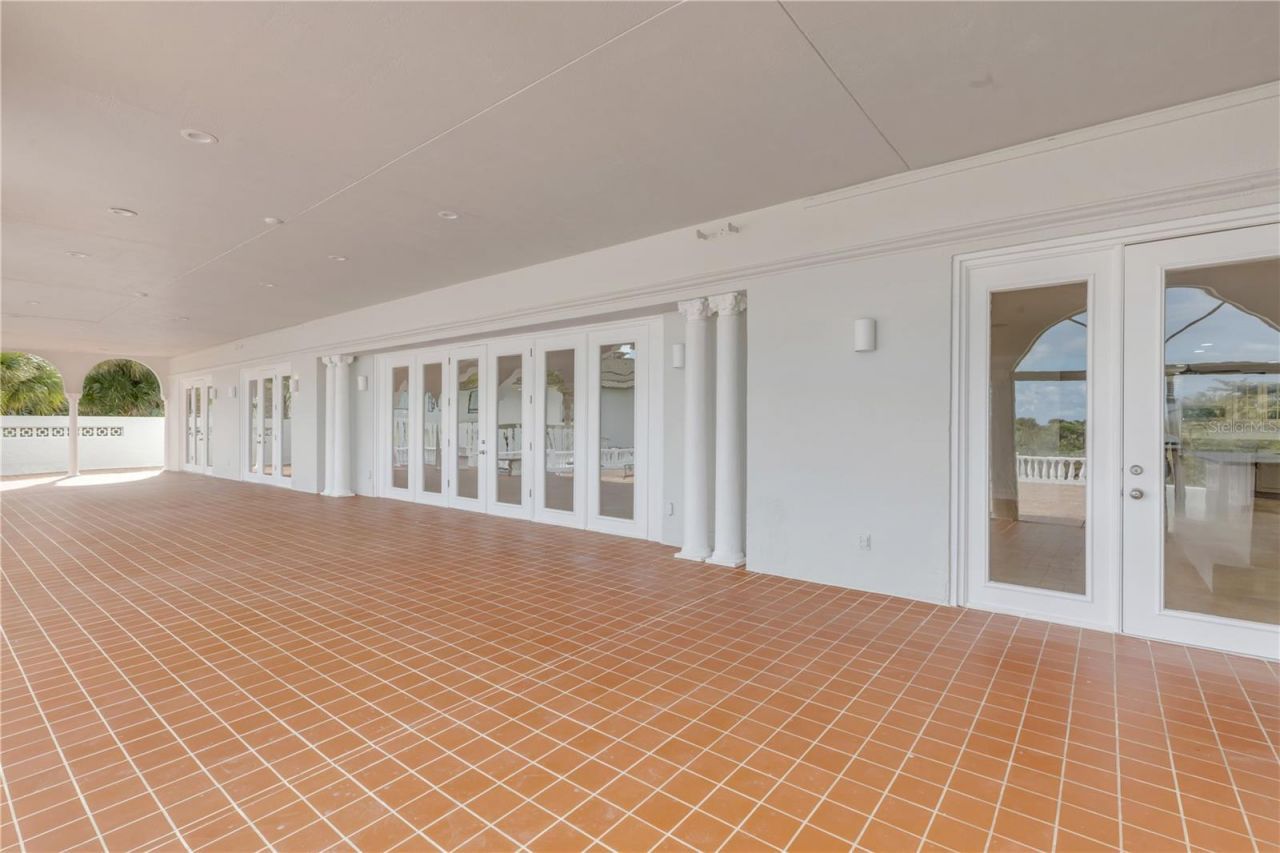 2117 Ocean Drive, New Smyrna Beach, FL 32169 Photo