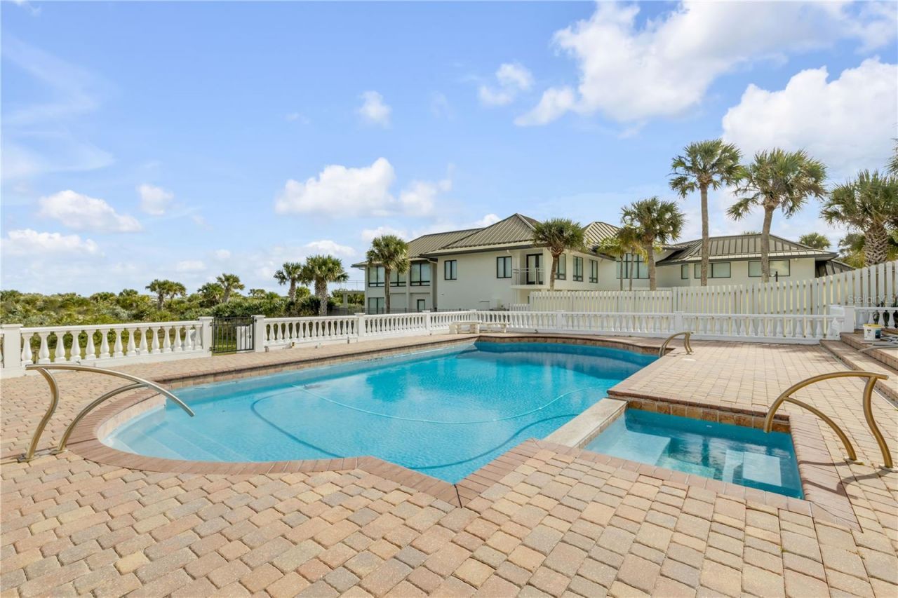 2117 Ocean Drive, New Smyrna Beach, FL 32169 Photo