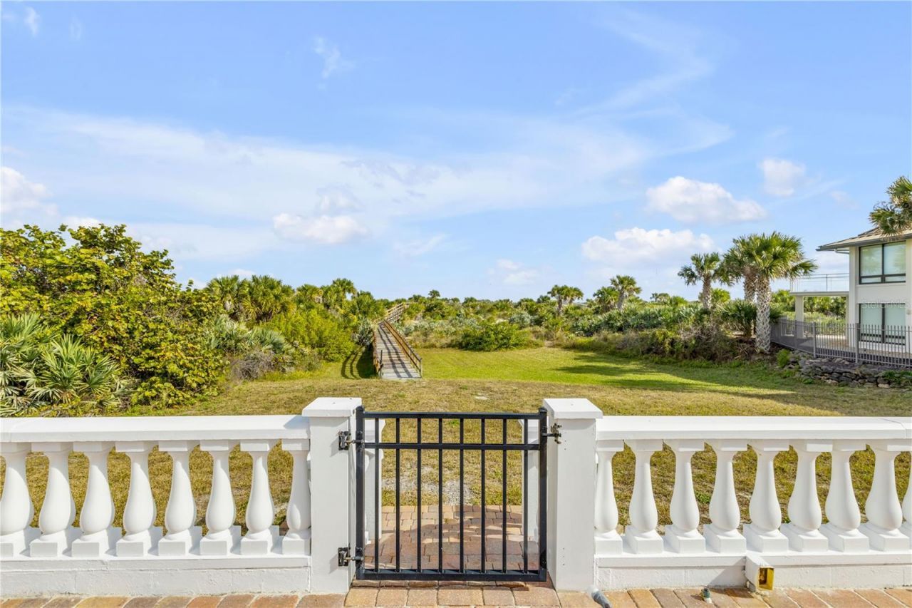 2117 Ocean Drive, New Smyrna Beach, FL 32169 Photo