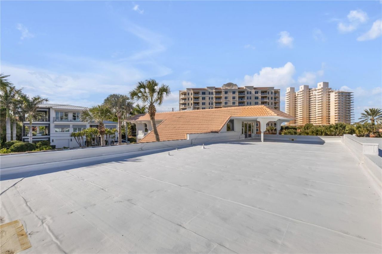 2117 Ocean Drive, New Smyrna Beach, FL 32169 Photo