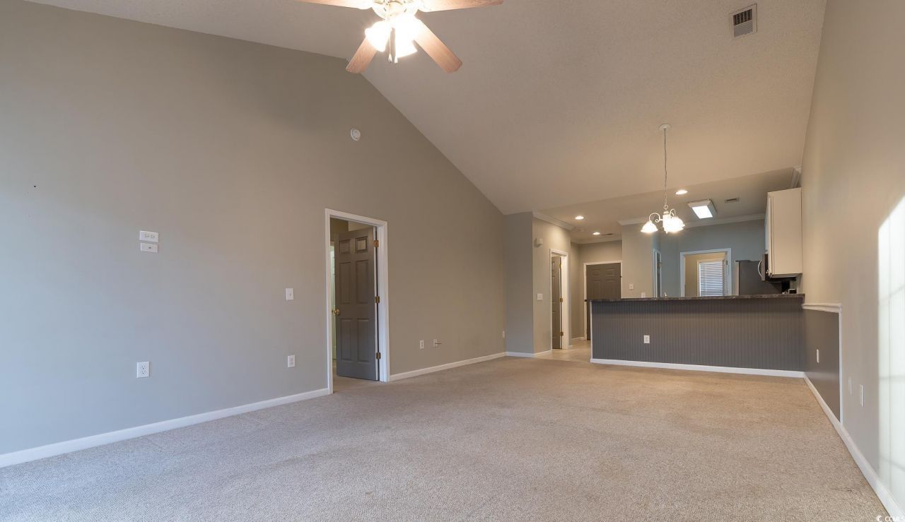 5786 Longwood Dr. Photo 17