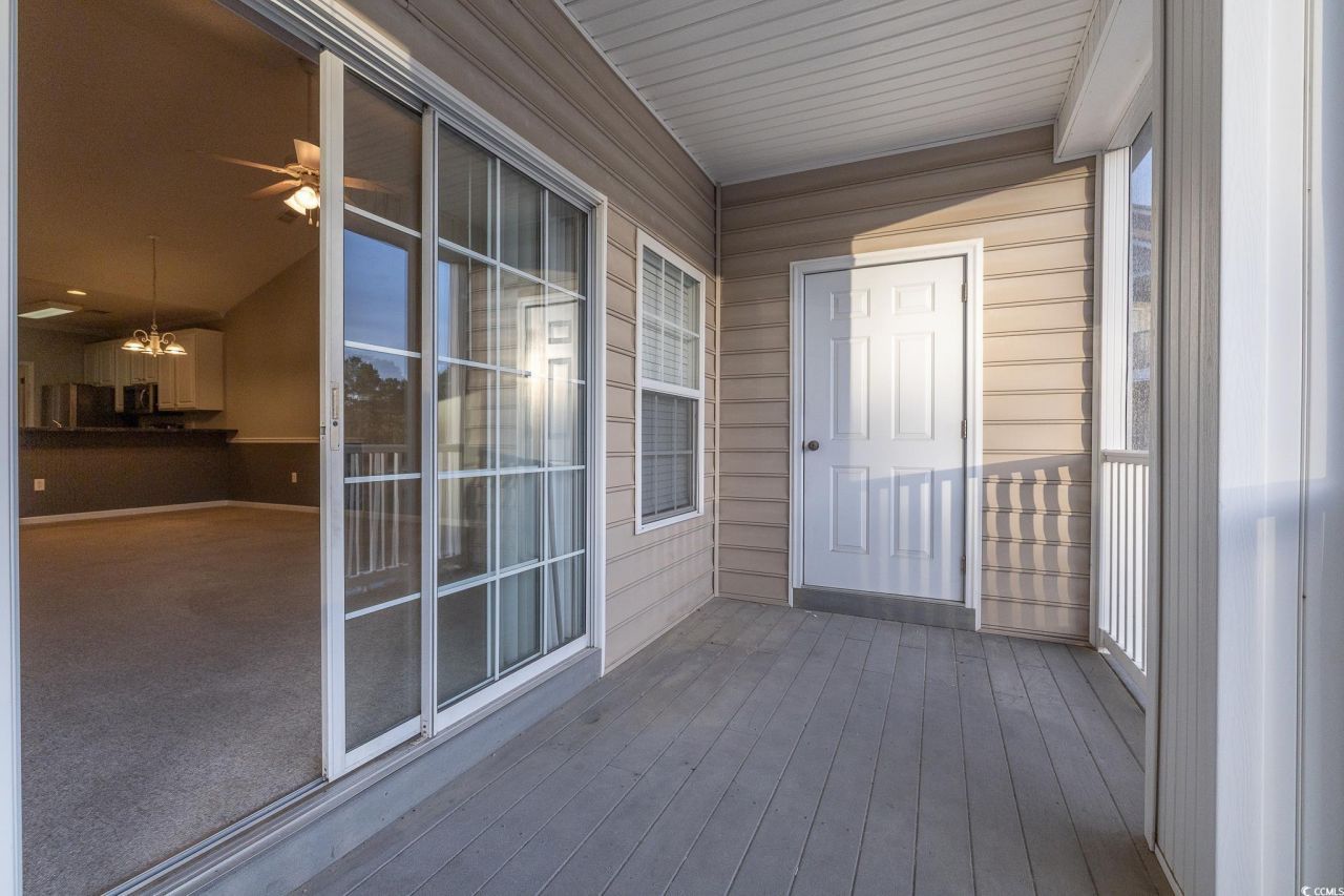 5786 Longwood Dr. Photo 18