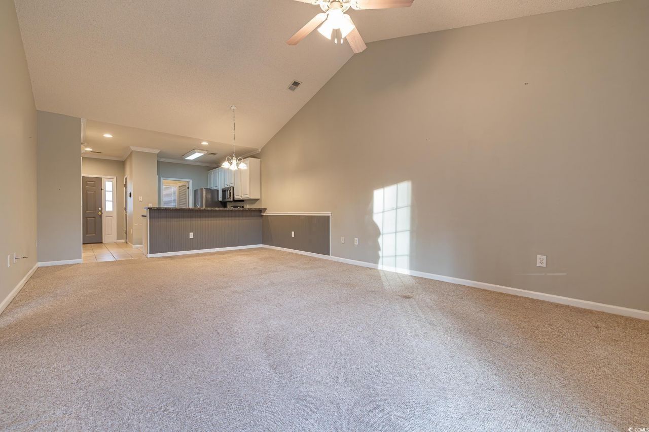 5786 Longwood Dr. Photo 21