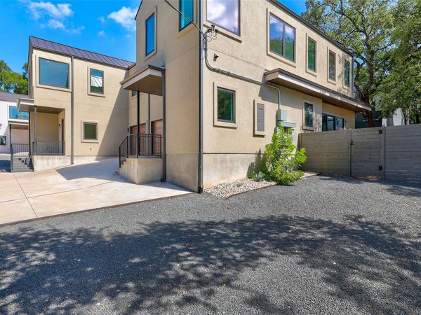 3208 Clawson RD, Unit 4B, Austin, TX 78704