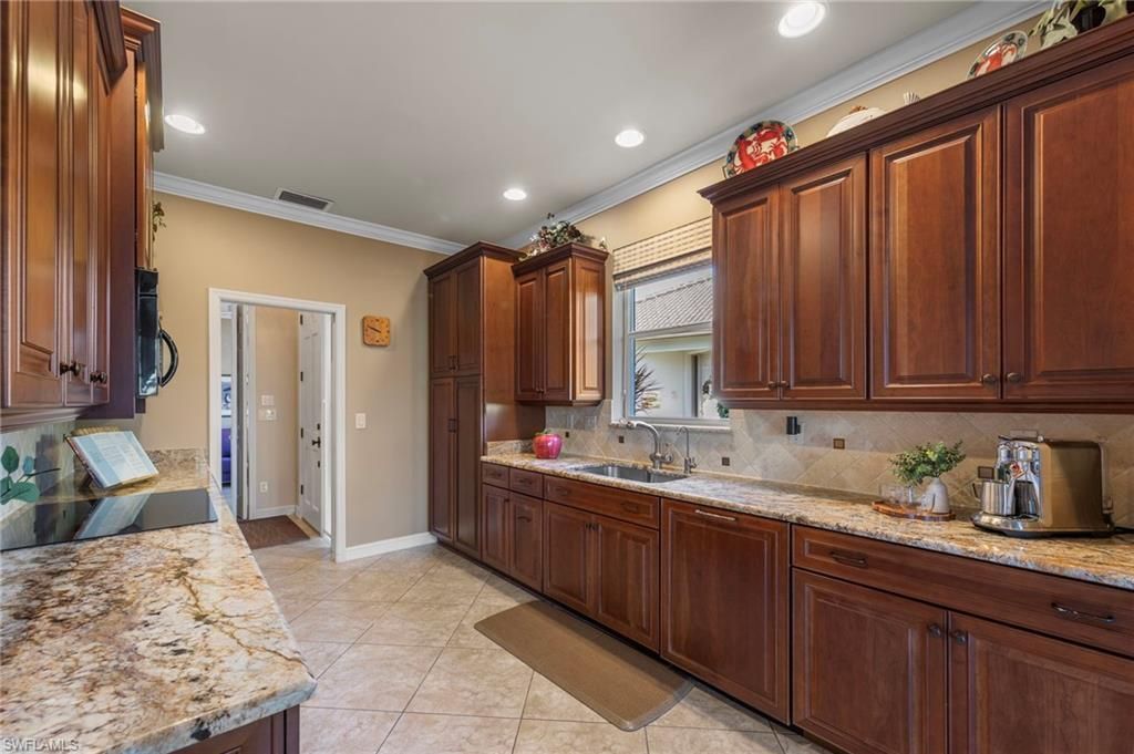 8583 Fairway Bend Dr, Estero, FL 33967 Photo