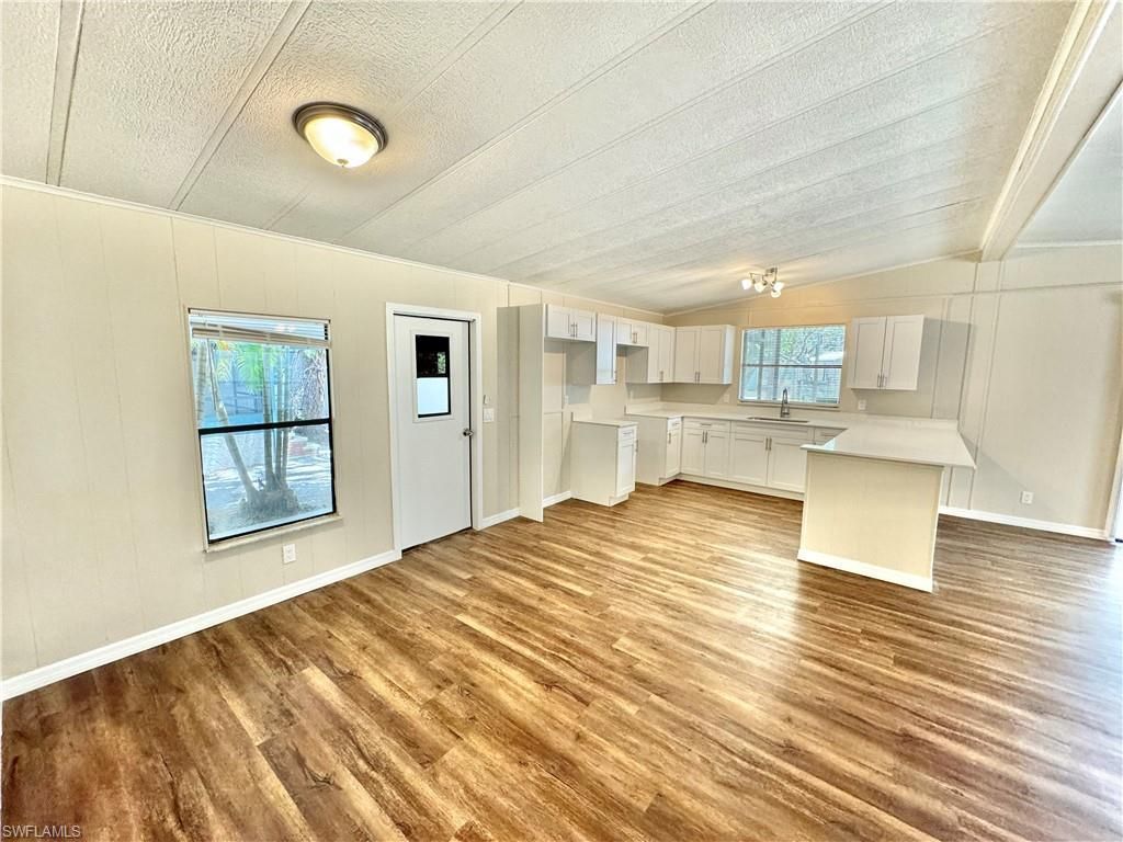 1252 Henderson Creek Dr, Naples, FL 34114 Photo