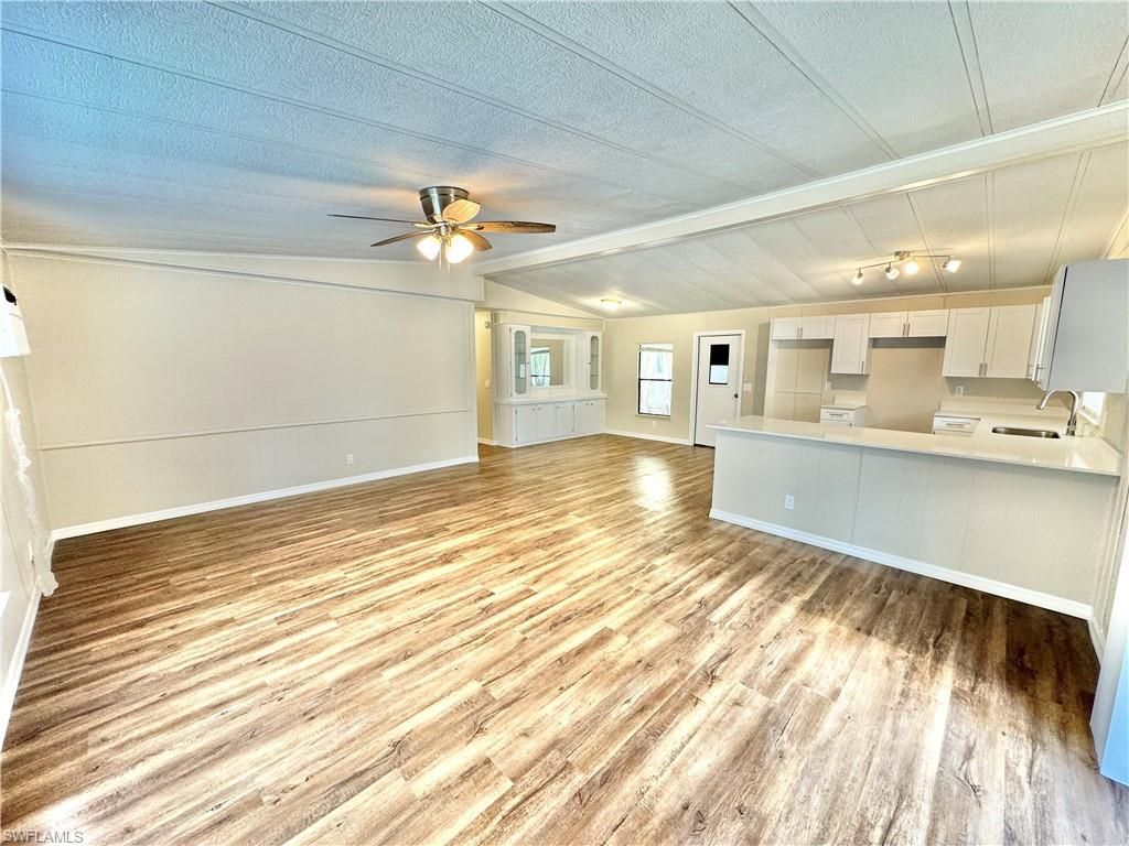 1252 Henderson Creek Dr, Naples, FL 34114 Photo