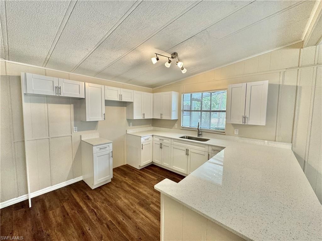 1252 Henderson Creek Dr, Naples, FL 34114 Photo