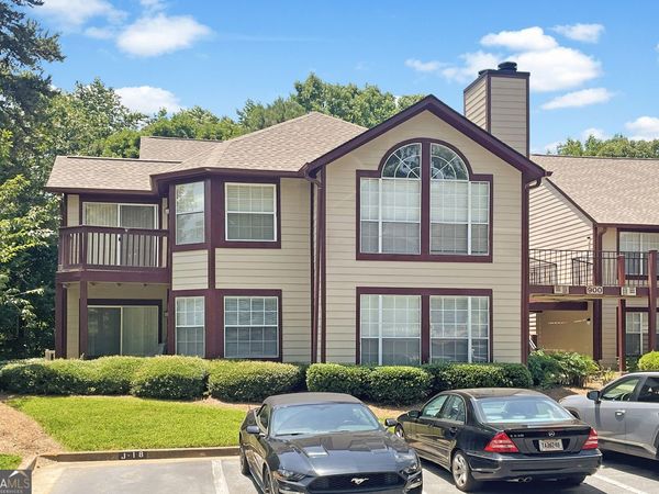 901 Wentworth Court, Alpharetta, GA 30022