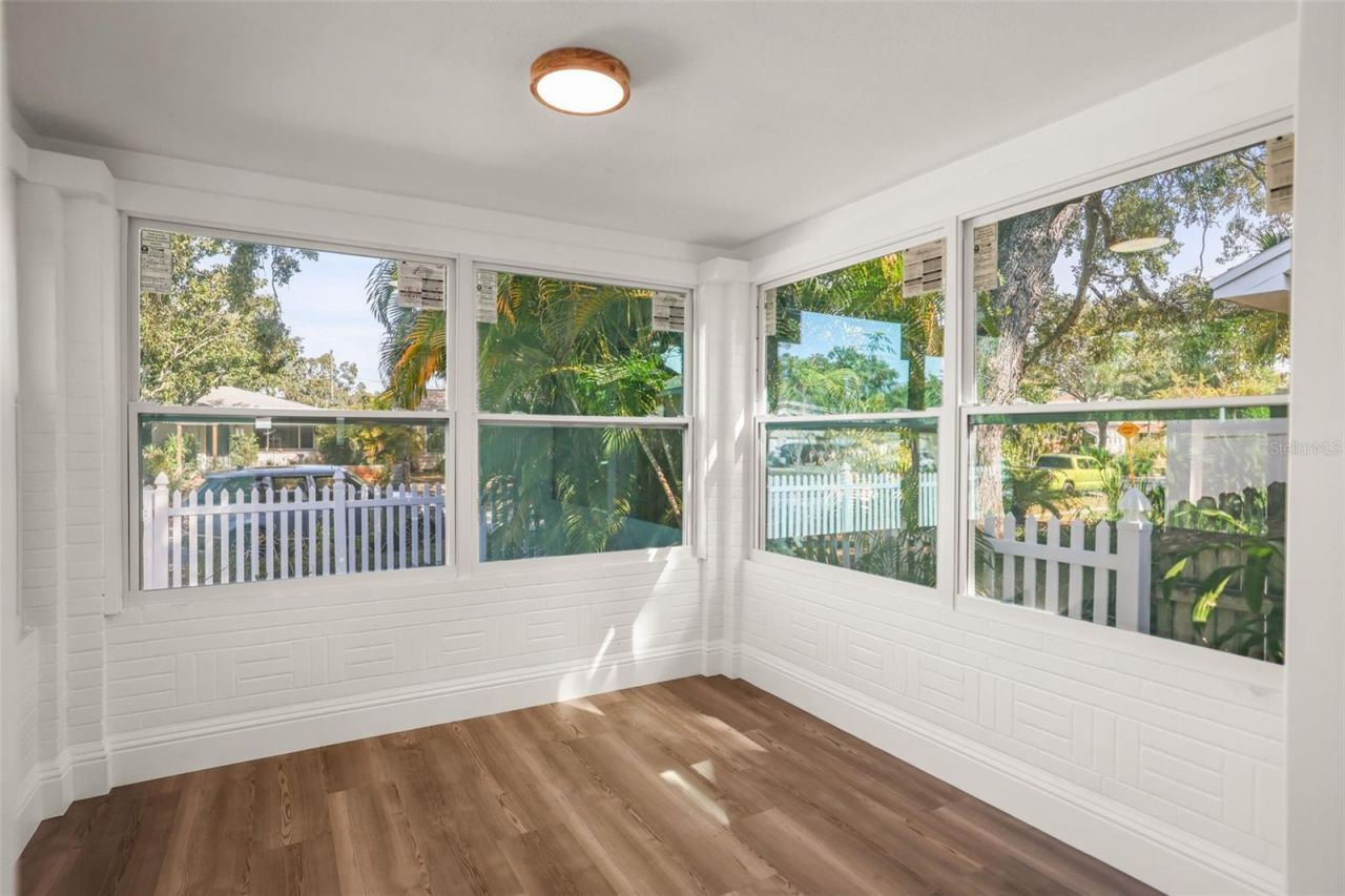 1520 20th Avenue N, Saint Petersburg, FL 33704 Photo