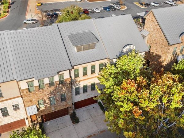 1009 Highknoll LN, Georgetown, TX 78628