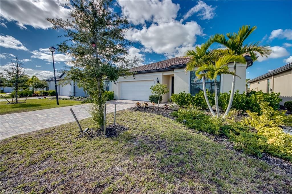 3647 Rain Lily Ln, Alva, FL 33920 Photo