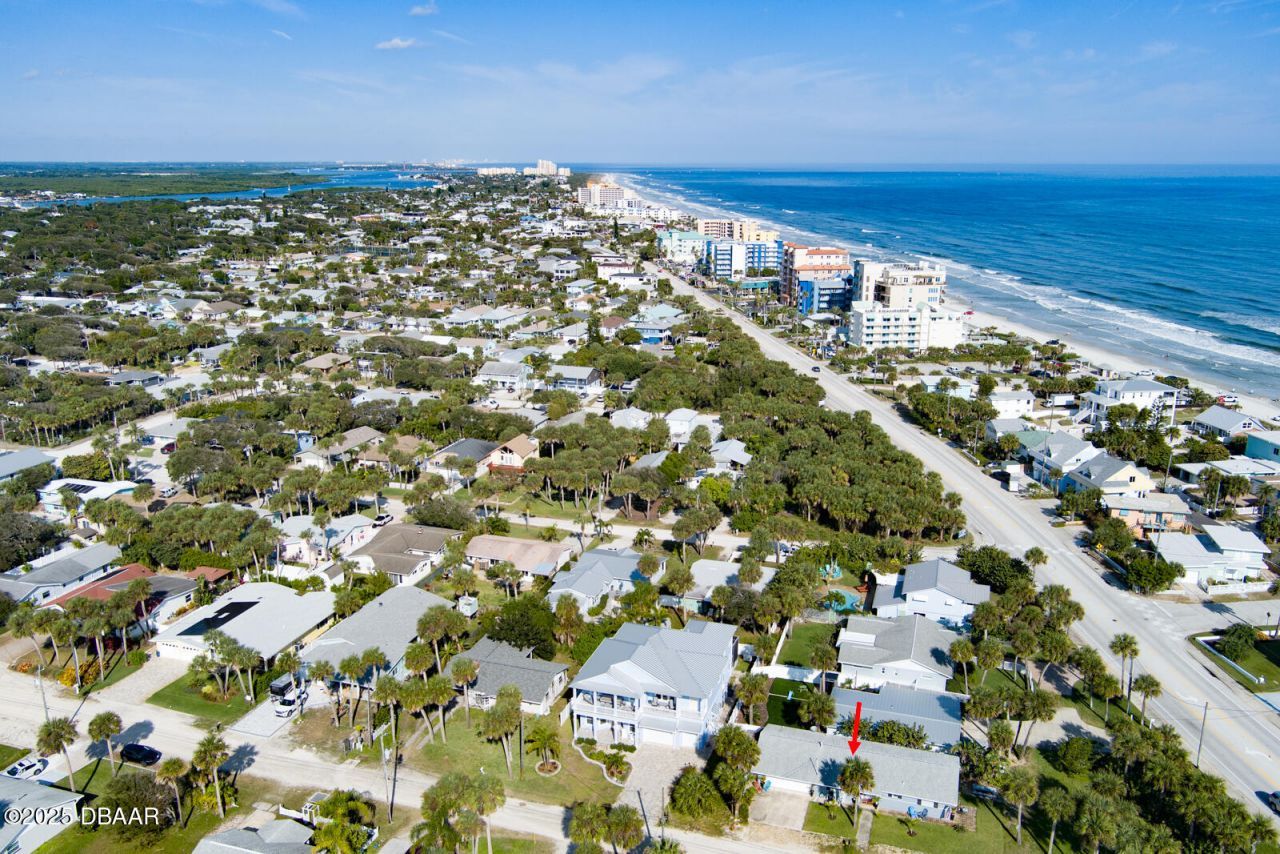 922 Locust Street, New Smyrna Beach, FL 32169 Photo