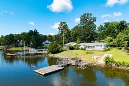 517 Hickory Circle photo 4