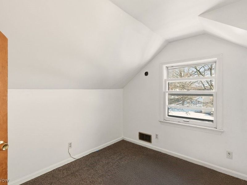 248 E Catawba Avenue, Akron, OH 44301 Photo 22