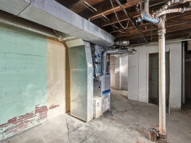 248 E Catawba Avenue, Akron, OH 44301 Photo 26