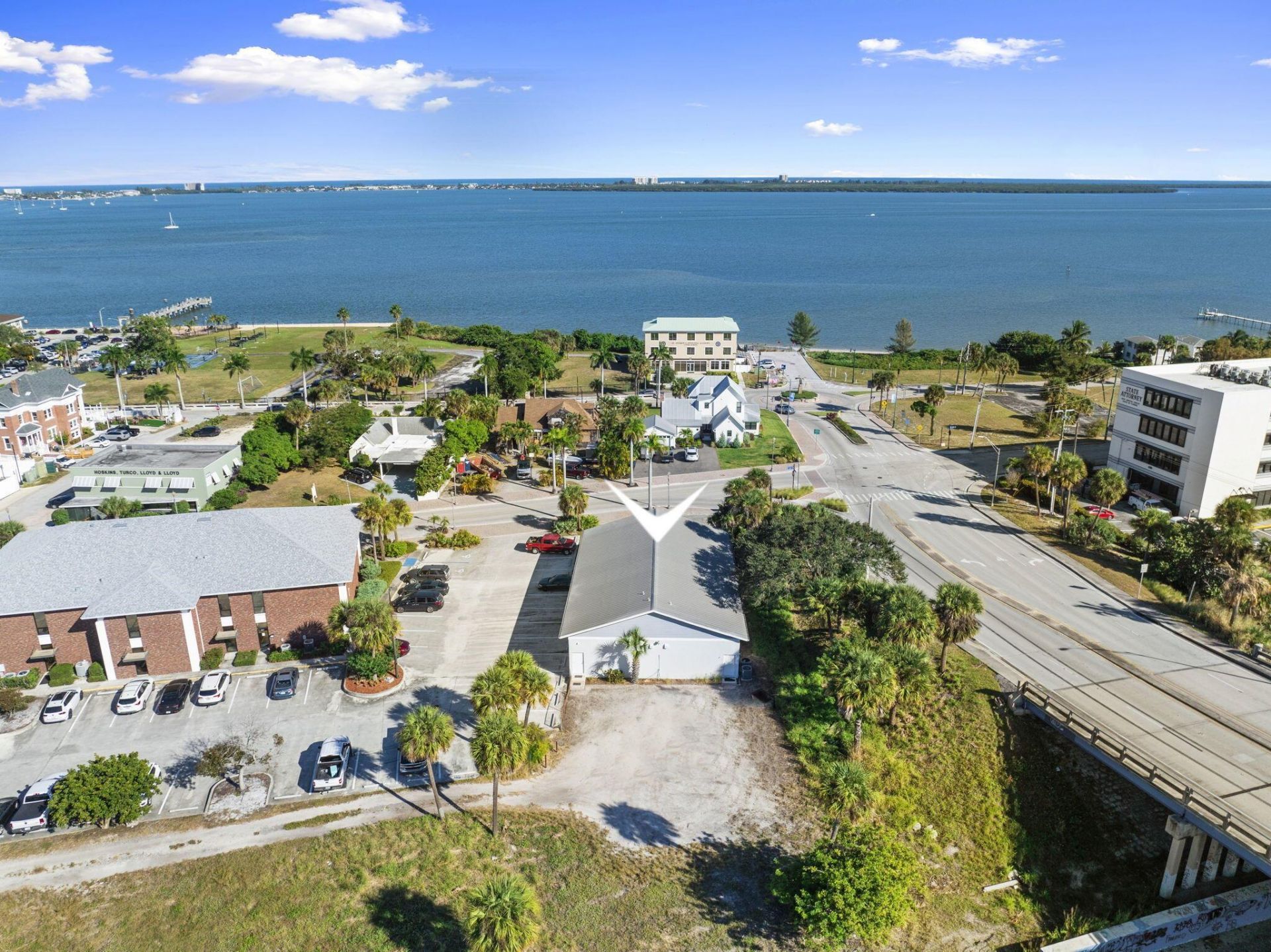 321 S 2nd Street, Fort Pierce, FL 34950 Photo