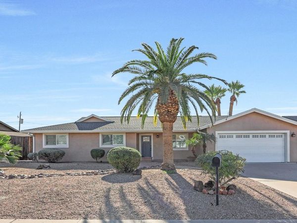 2517 E HIGHLAND Street, Mesa, AZ 85213