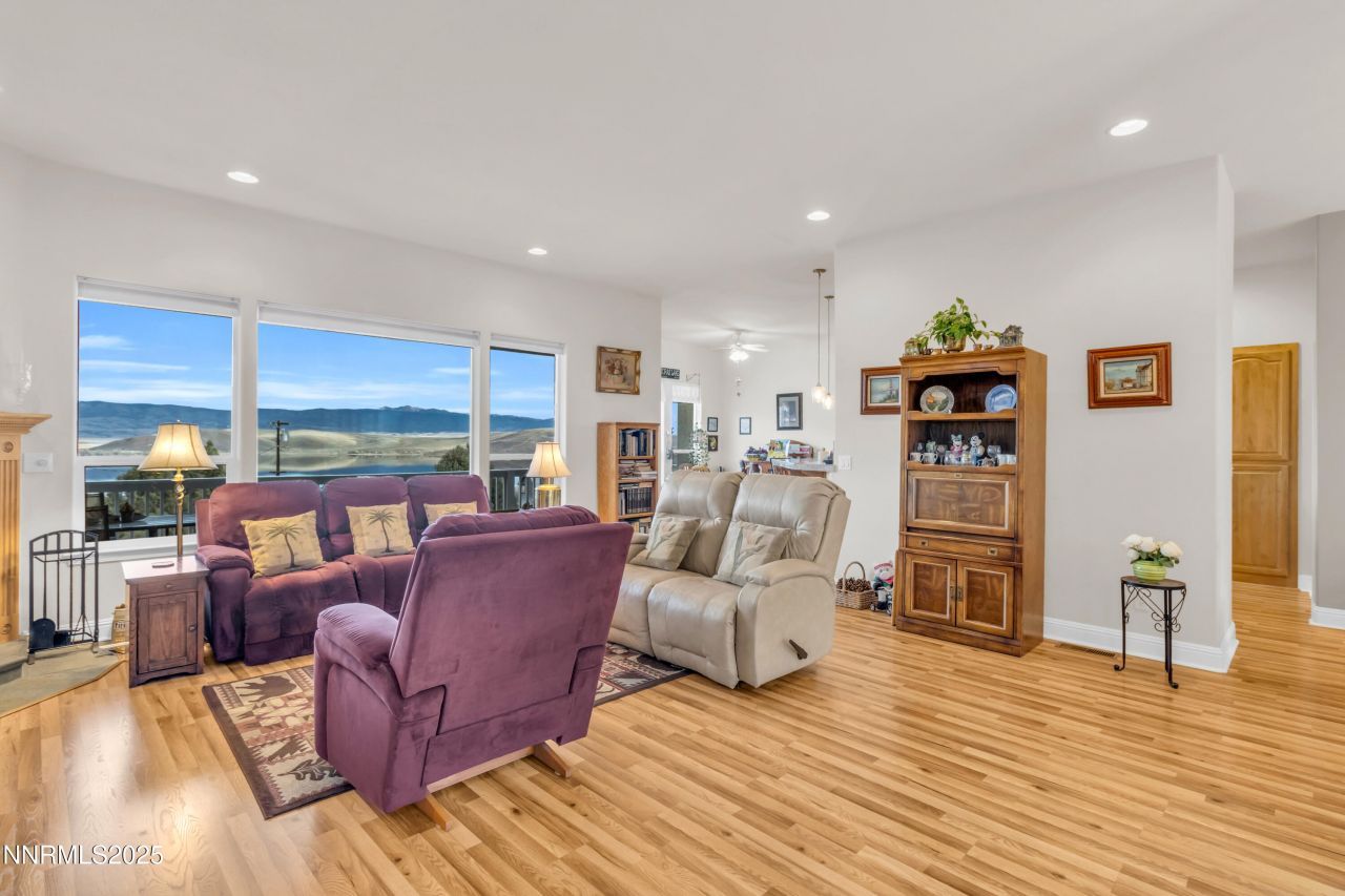 1957 Eureka Street, Gardnerville, NV 89410 Photo