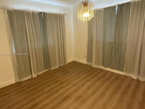 2659 W 10th Ave, Hialeah, FL 33010